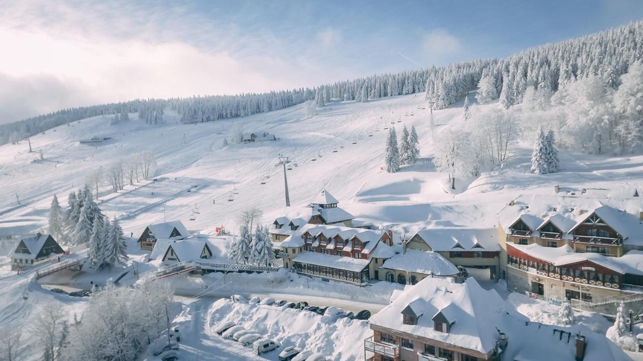 Vital&Spa Resort Szarotka Zieleniec  Exteriör bild